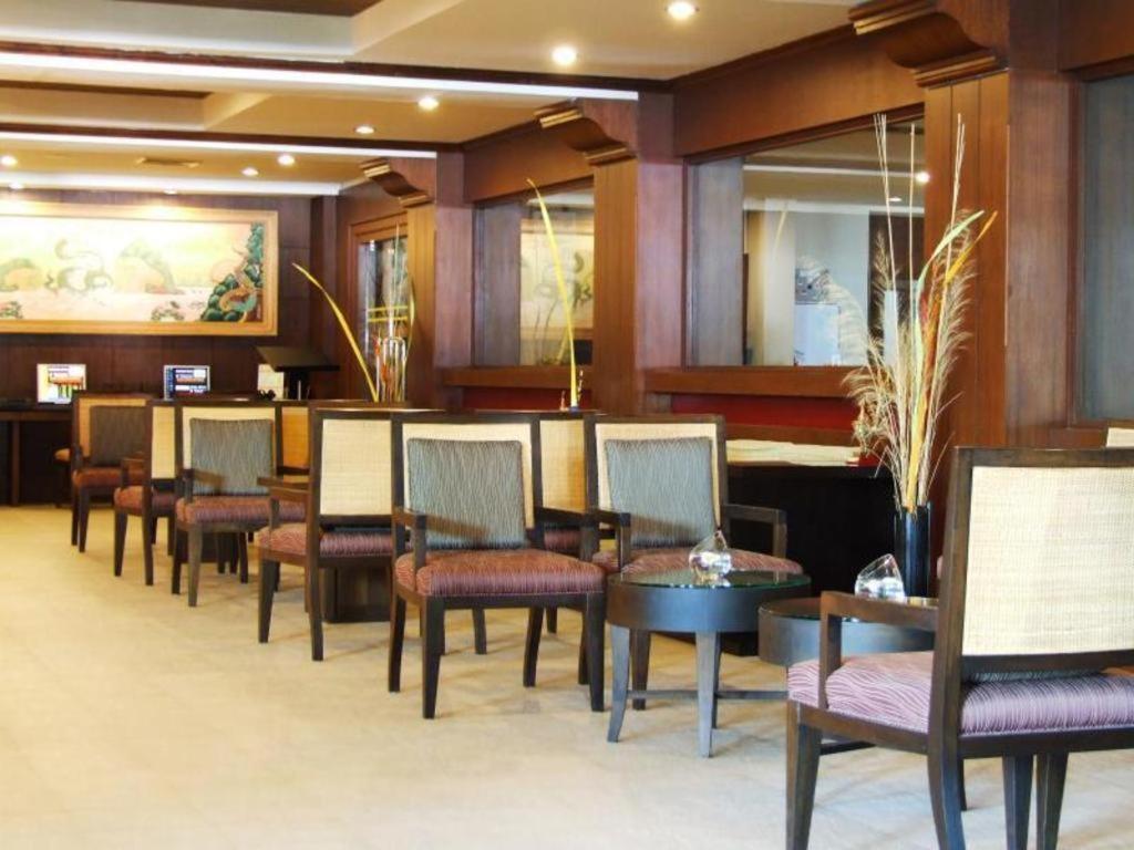 Sarita Chalet & Spa Hotel - Sha Extra Plus Haat Jomtien Eksteriør bilde
