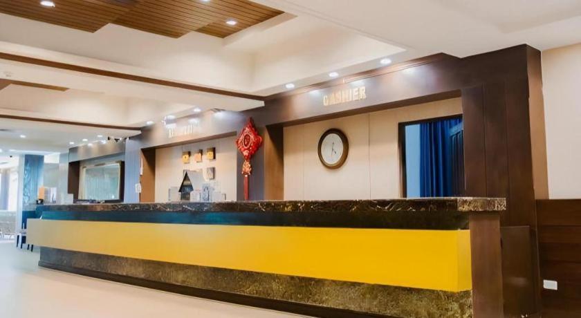 Sarita Chalet & Spa Hotel - Sha Extra Plus Haat Jomtien Eksteriør bilde